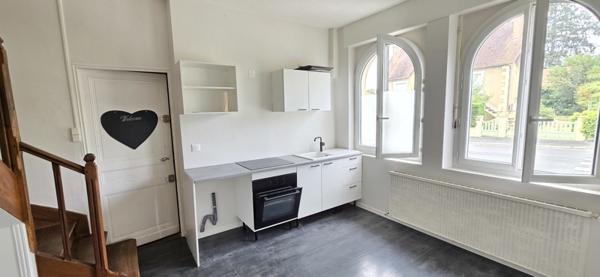 Immeuble à vendre 150 500 € Fossemagne 120 m² DPE C