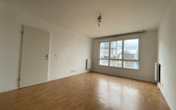 Appartement à vendre    2 pièces • 45,01 m2 Saint-Michel-sur-Orge