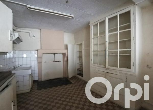 Maison à vendre    3 pièces •  Joinville