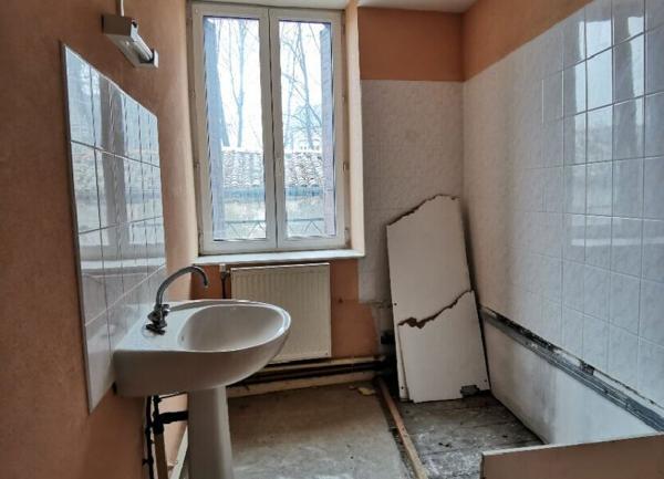 Maison à vendre    3 pièces •  Joinville