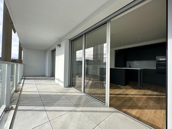 Palais des Arts - Appartement à vendre de 82,70m² - Parkings en sous-sol et aérien