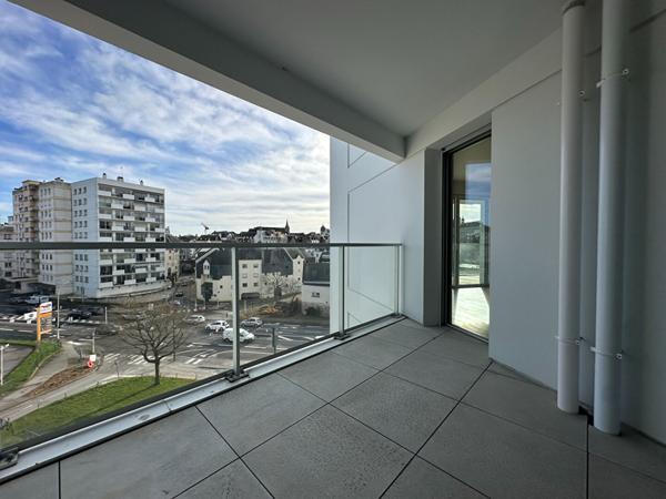 Palais des Arts - Appartement à vendre de 82,70m² - Parkings en sous-sol et aérien