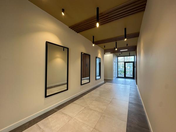 Palais des Arts - Appartement à vendre de 82,70m² - Parkings en sous-sol et aérien