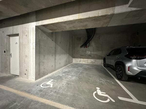 Palais des Arts - Appartement à vendre de 82,70m² - Parkings en sous-sol et aérien