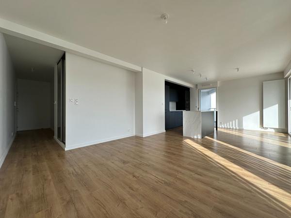 Palais des Arts - Appartement à vendre de 82,70m² - Parkings en sous-sol et aérien
