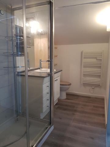 IDEAL INVESTISSEUR - ENSEMBLE IMMOBILIER DE 3 APPARTEMENTS