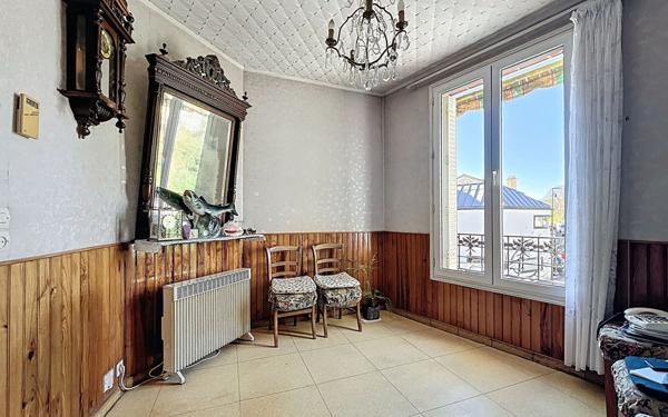 Appartement à vendre    2 pièces • 25,22 m2 Suresnes