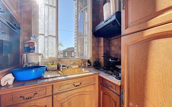 Appartement à vendre    2 pièces • 25,22 m2 Suresnes