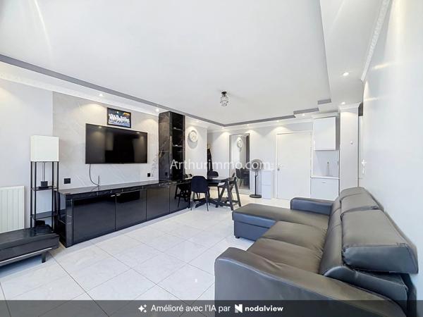 Vente                                                      Appartement
                        
                     4 pièces                      72 m2                     à Limeil-Brévannes