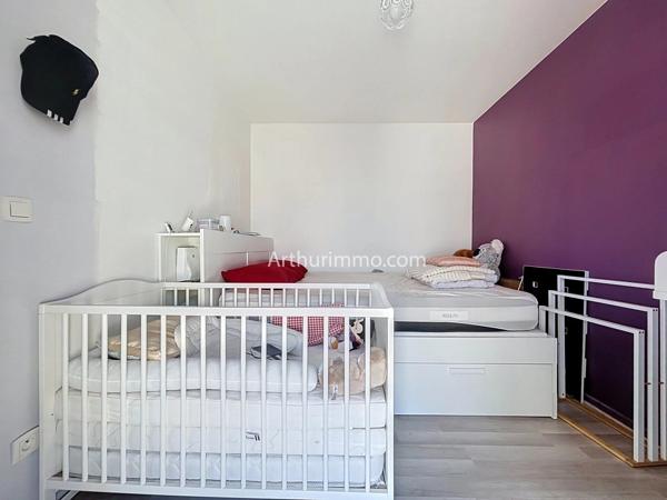 Vente                                                      Appartement
                        
                     4 pièces                      72 m2                     à Limeil-Brévannes