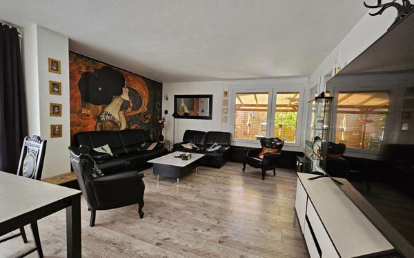 Appartement à vendre    5 pièces • 150,63 m2 Saint-Étienne