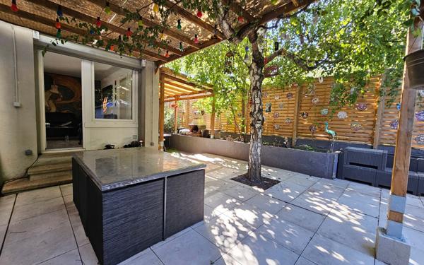 Appartement à vendre    5 pièces • 150,63 m2 Saint-Étienne