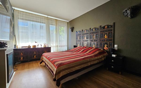 Appartement à vendre    5 pièces • 150,63 m2 Saint-Étienne