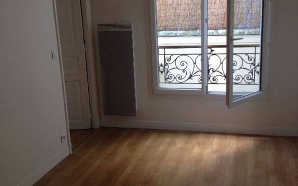 Appartement à louer    2 pièces • 36,87 m2 Paris 9