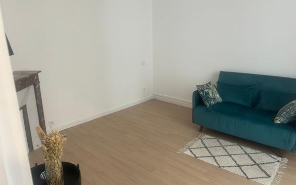 Appartement à vendre    2 pièces • 36,41 m2 Paris 15