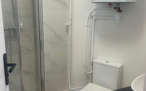 Appartement à vendre    2 pièces • 36,41 m2 Paris 15