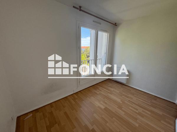 Location Appartement 2 pièces 30.86 m² - 22/24 AVENUE FOUCHET Pau 64000