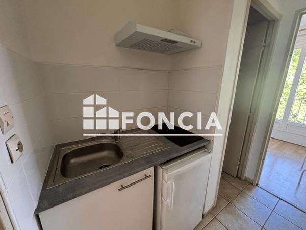 Location Appartement 2 pièces 30.86 m² - 22/24 AVENUE FOUCHET Pau 64000