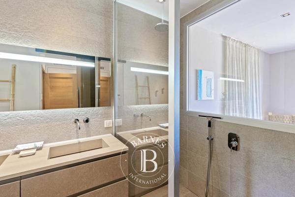 Sainte-Lucie-de-Porto-Vecchio, Villa 5 Chambres -  257 m² à vendre