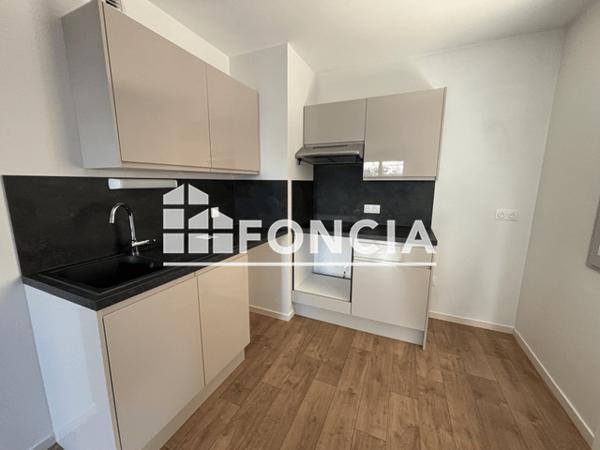 Location Appartement 4 pièces 74.21 m² - 197 RUE DE LA PRESLE Tours 37100