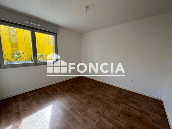 Location Appartement 4 pièces 74.21 m² - 197 RUE DE LA PRESLE Tours 37100