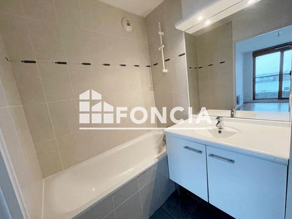 Location Appartement 2 pièces 49.1 m² - RUE BELLOT/BOULEVARD AMIRAL Le Havre 76600