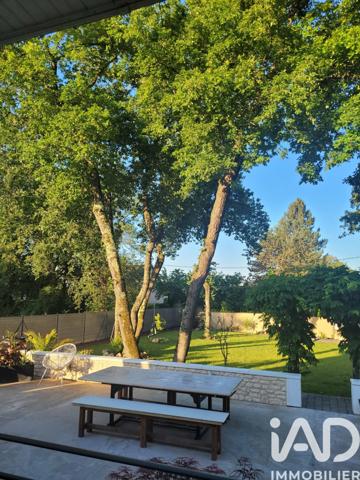 Maison à vendre 6 pièces 209 m² Naintré