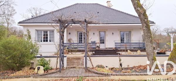 Maison à vendre 6 pièces 209 m² Naintré