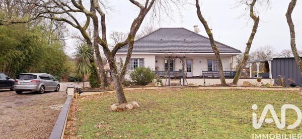 Maison à vendre 6 pièces 209 m² Naintré