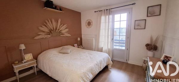 Maison à vendre 6 pièces 209 m² Naintré