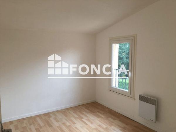 Location Maison 5 pièces 88.4 m² - 34 RUE DES COTTAGES Evreux 27000
