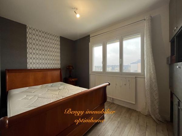 Maison de ville - proche MBDA