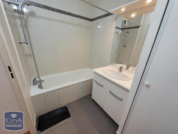 Appartement à louer 2 pièces 51.18m²