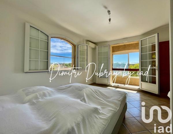 Maison 6 pièces de 180 m² à Bizanet (11200)