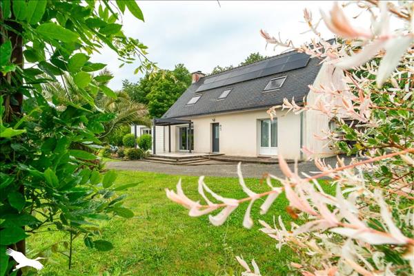 Maison à vendre 496 500 € Fouesnant 6 p 196 m² DPE C
