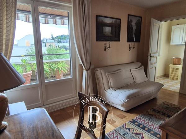 Riom, Maison 8 Chambres -  415 m² à vendre