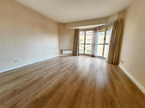 Appartement à vendre 1 pièces / Studio TOURS (37000)