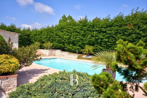 Craponne, Maison 5 Chambres -  172 m² à vendre