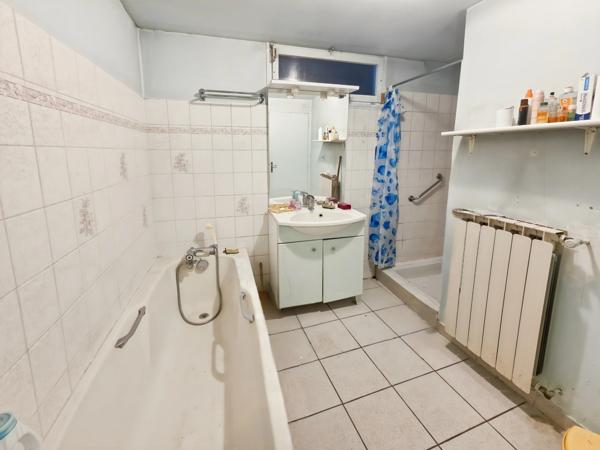 Rare sur le secteur – Maison familiale avec grand terrain aux portes de Lons-le-Saunier (39)