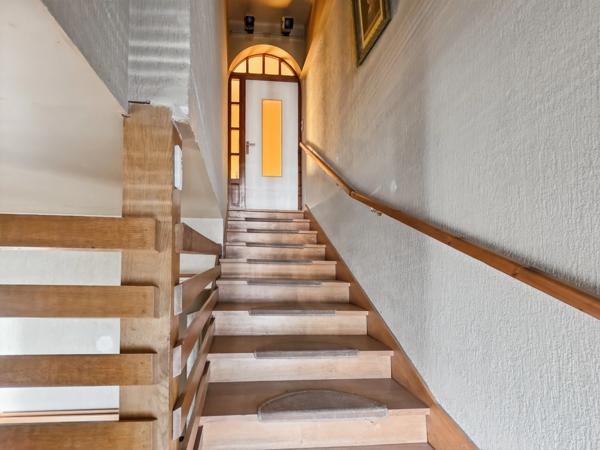 Rare sur le secteur – Maison familiale avec grand terrain aux portes de Lons-le-Saunier (39)