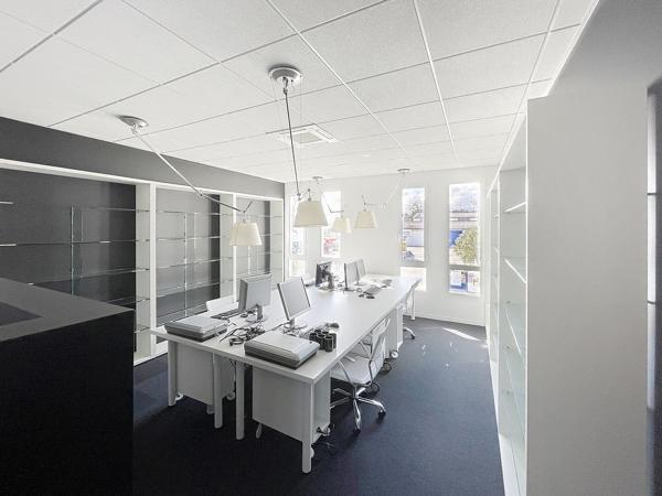 Mérignac  AEROPORT zone du phare bureaux neufs