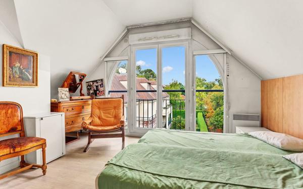 Appartement à vendre    4 pièces • 91 m2 Antony