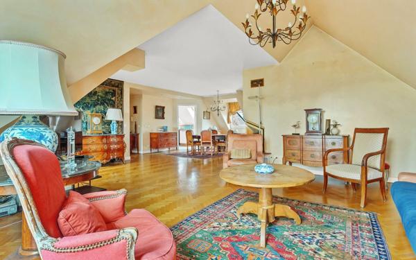 Appartement à vendre    4 pièces • 91 m2 Antony