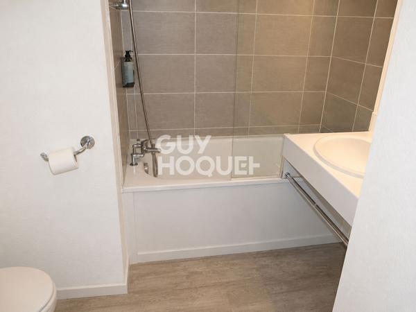 Part Dieu, investisseur, Studio vendu loué au dernier étage, Lyon 3ème (69003)