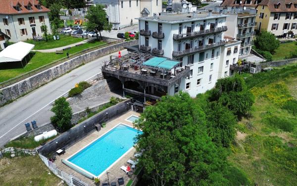 Maison à vendre    2 pièces •  Grenoble