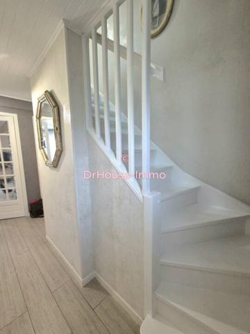 Maison à vendre 6 pièces de 124 m²
