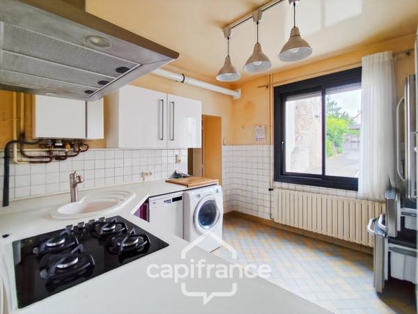 Maison à vendre 3 pièces BESSE SUR BRAYE (72)  -  terrain 390 m²  -