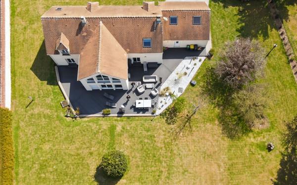 Maison à vendre    7 pièces • 207,98 m2 Marines