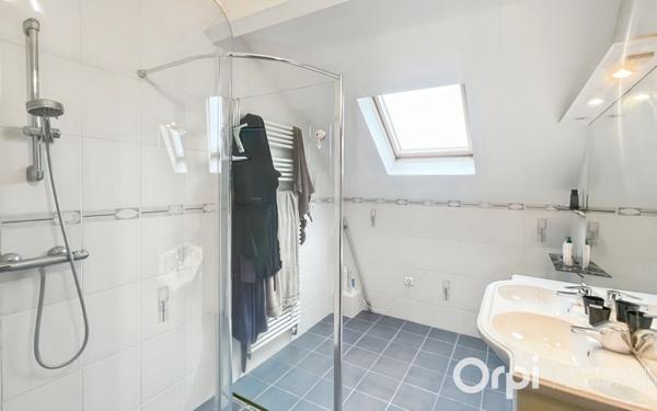 Maison à vendre    7 pièces • 207,98 m2 Marines