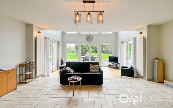 Maison à vendre    7 pièces • 207,98 m2 Marines